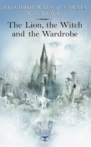 Coperta cărții "The Lion, the Witch and the Wardrobe (Chronicles of Narnia)" de C. S. Lewis