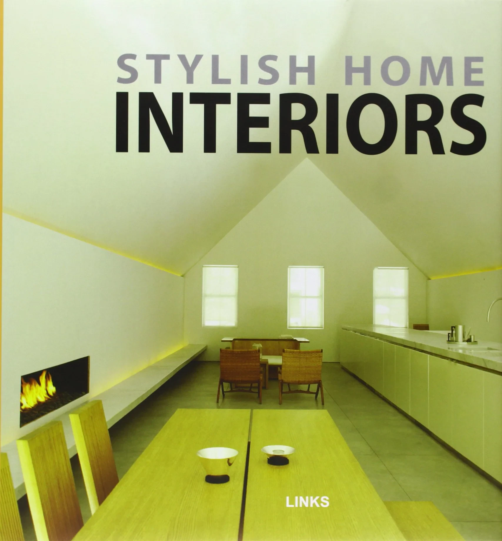 Coperta cărții "Stylish Home Interiors" de Carles Broto
