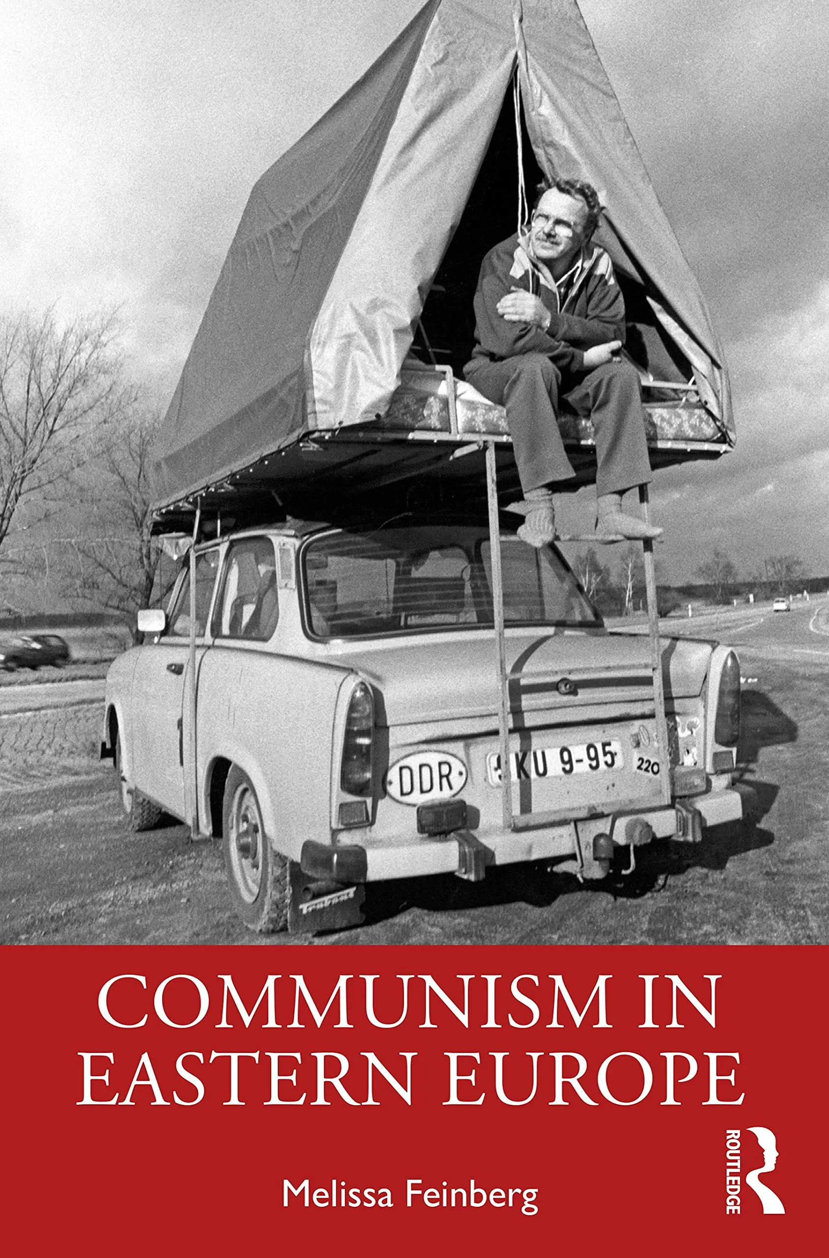 Coperta cărții "Communism in Eastern Europe" de autor necunoscut