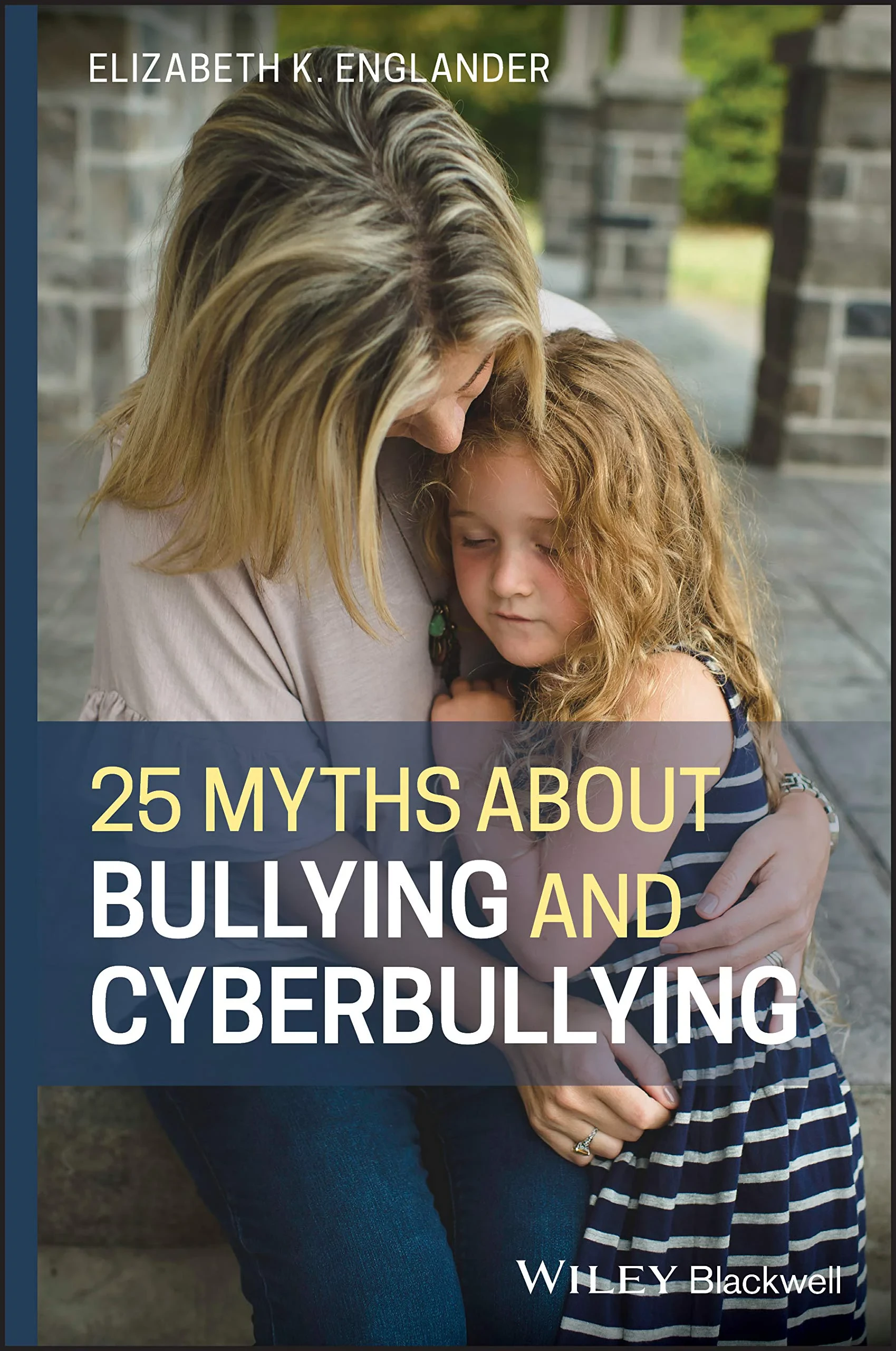 Coperta cărții "25 Myths about Bullying and Cyberbullying" de autor necunoscut