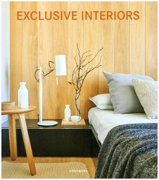 Coperta cărții "Interiors" de autor necunoscut