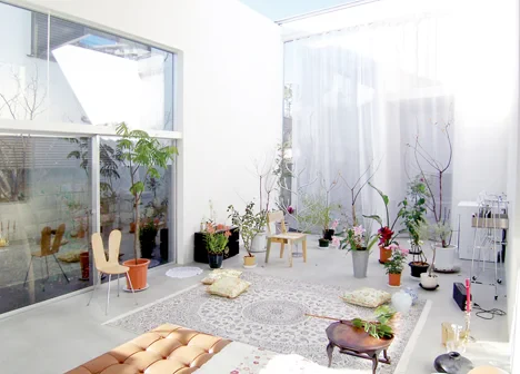 Coperta cărții "Sanaa Houses" de autor necunoscut